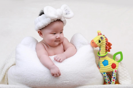 嘉兴4个月宝宝发育标准 嘉兴4个月宝宝发育标准