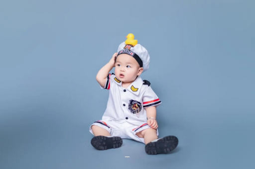 嘉兴宝宝老摇头怎么回事